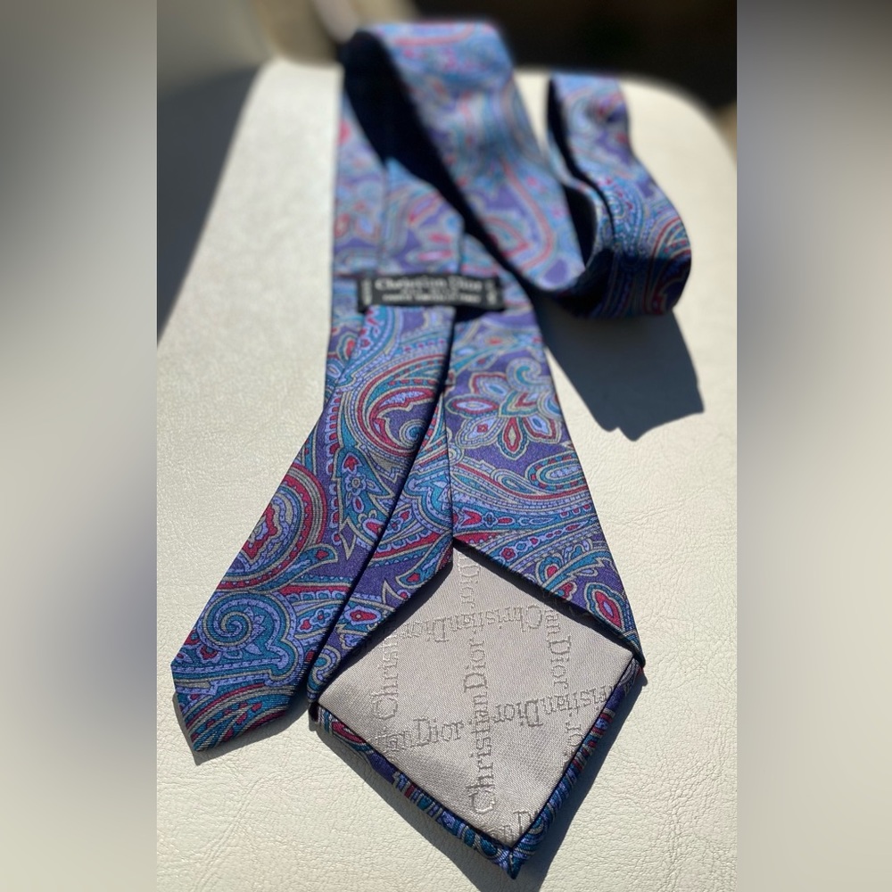 NW Christian Dior 🇺🇸 Made 💯 Silk Tie, Sz 56”Lx 3 1/4” - Picture 3 of 5